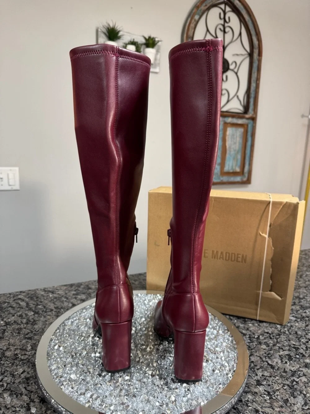Steve Madden Lamar’s tall Block Heel Boots in Wine square toe NEW 7